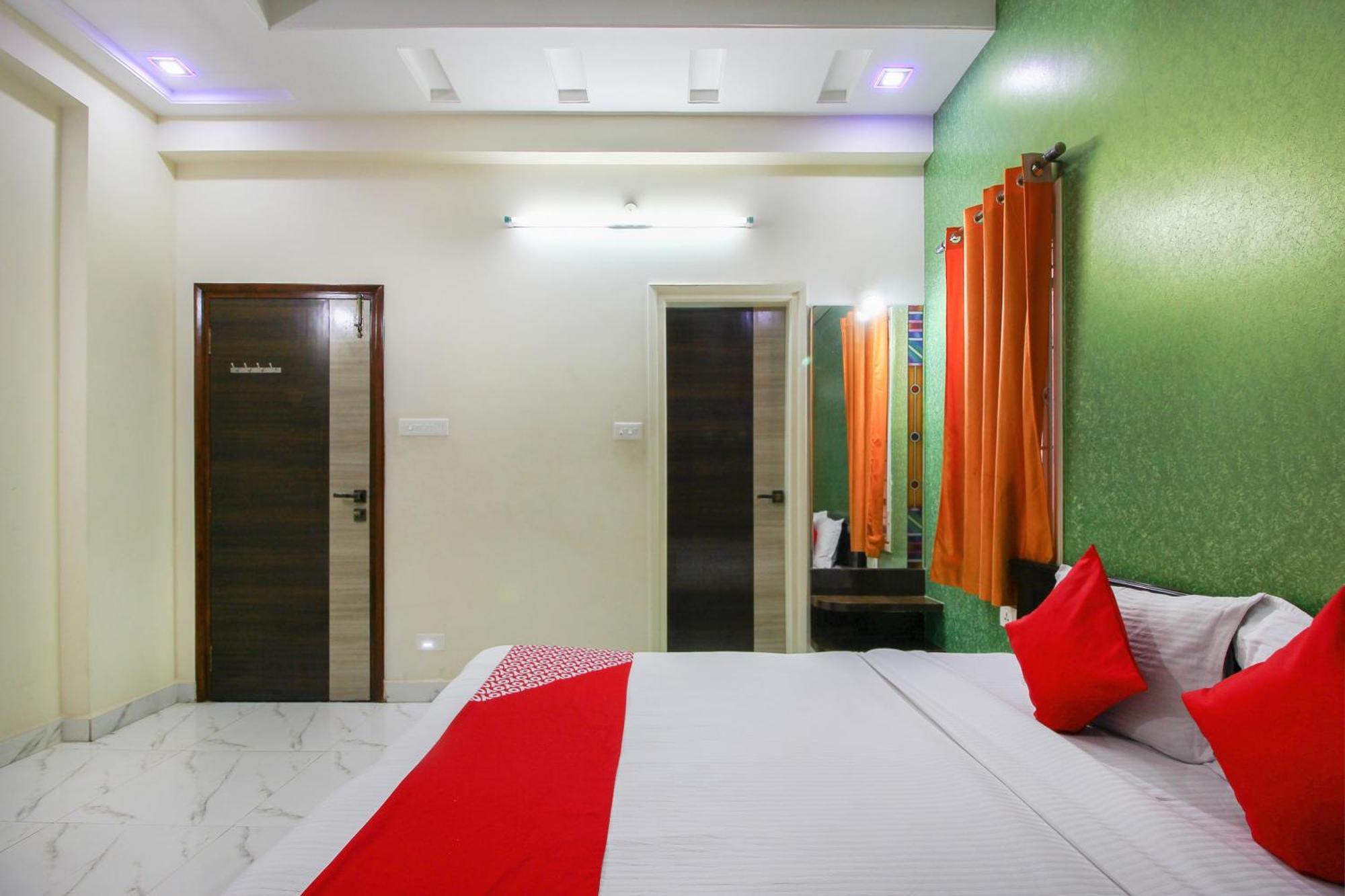 Collection O Madhapur Hotel Kondapur  Exterior photo